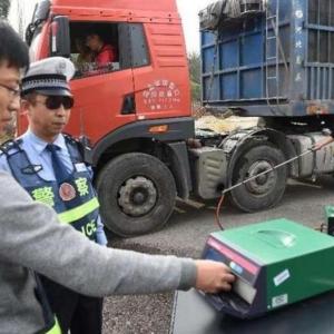 宜賓汽車尾氣治理裝置