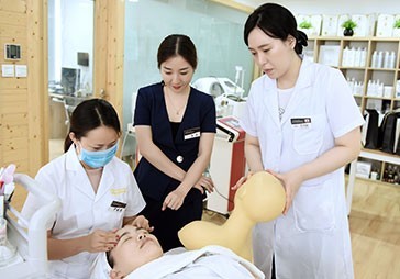 品質(zhì)生活-成都美容管理廠家直供一件起批