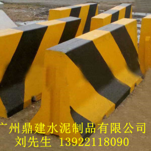 供應廣州水泥隔離墩 廣州環保水泥墩