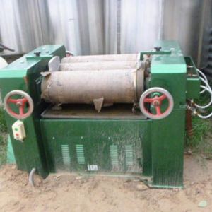 供應二手油漆涂料加工三輥研磨機械設備