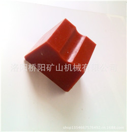廠家直銷礦用聚氨酯穩繩天輪襯塊,導向輪襯塊，聚氨酯耐磨產品