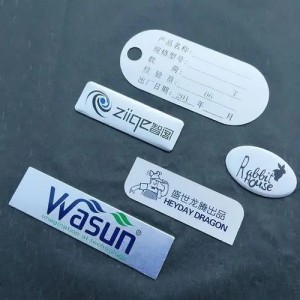 電鍍屬標牌與金屬電鑄銘牌