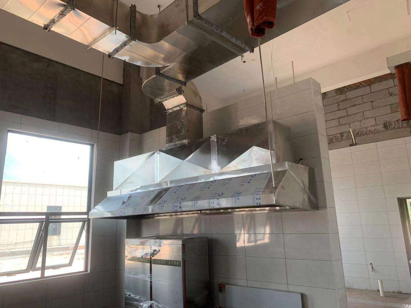 饭店油烟机排烟罩的制作要求安装方法及日常养护方法